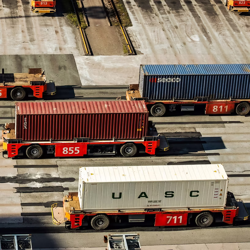 Intermodal freight train